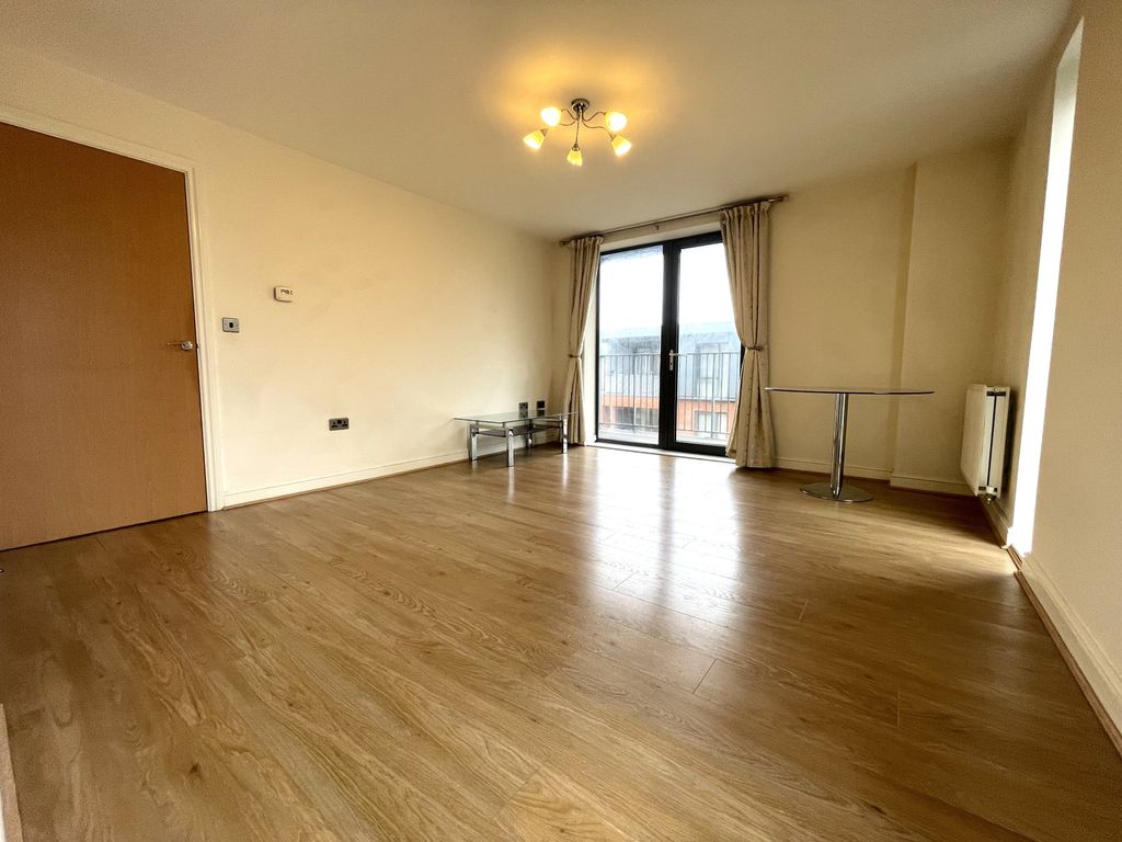 Property photo 2 of 11