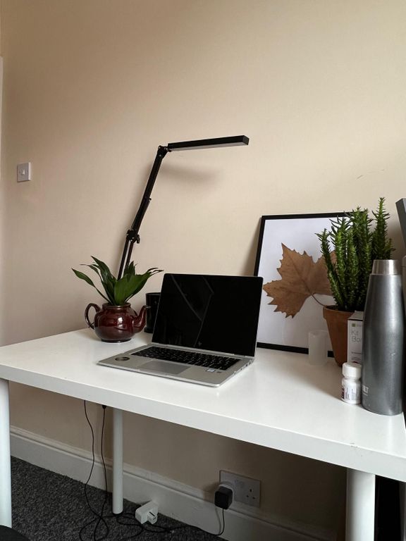 Property photo 2 of 28 6c422B43-586d-4A75-B159-10Ad55d74Bbe