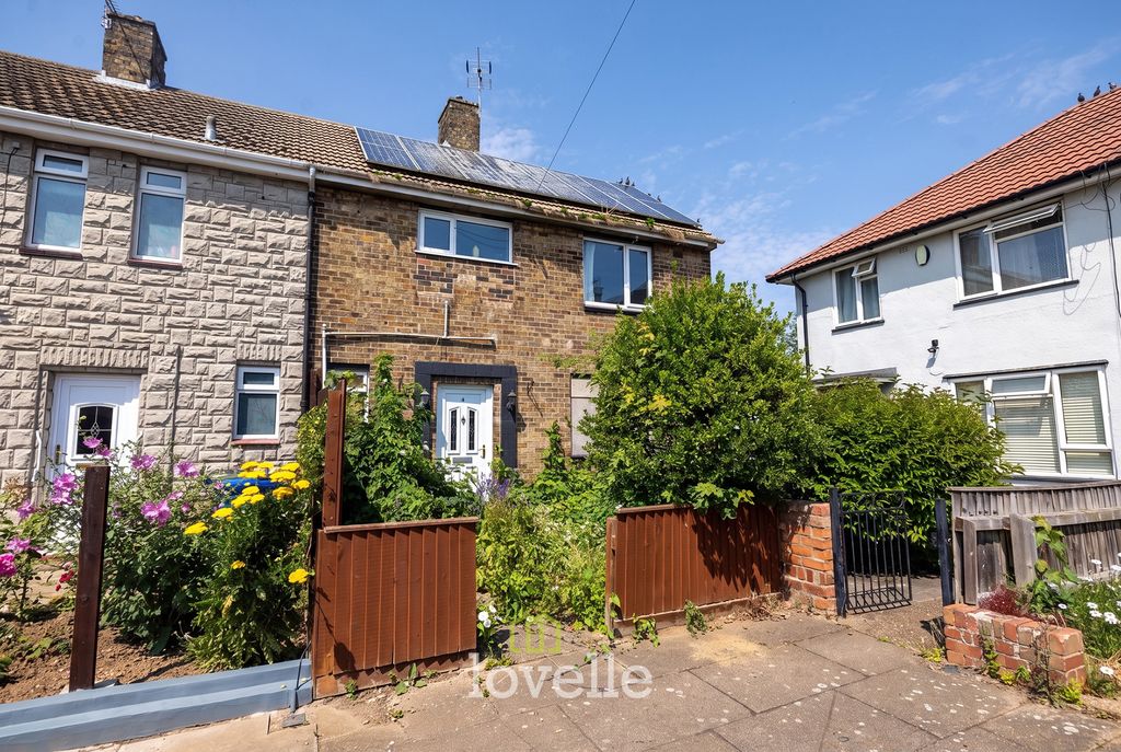 Property photo 1 of 21