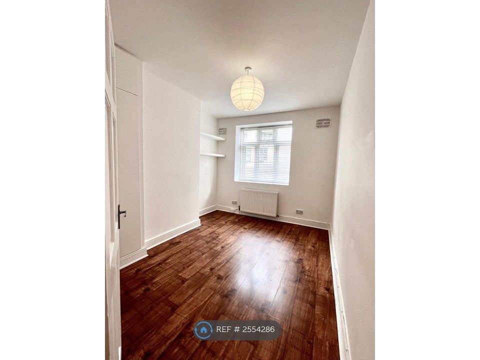 Property photo 3 of 14 Bedroom 1