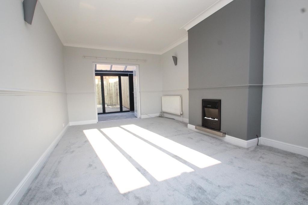 Property photo 3 of 13 0 General