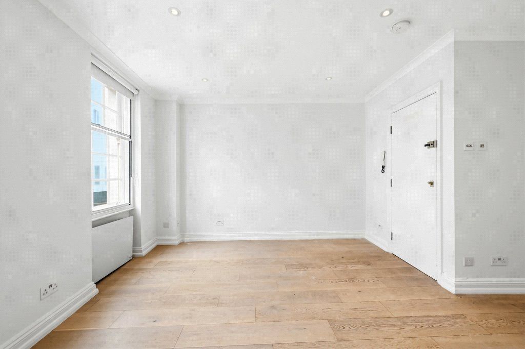 Property photo 3 of 12 Wardour Street