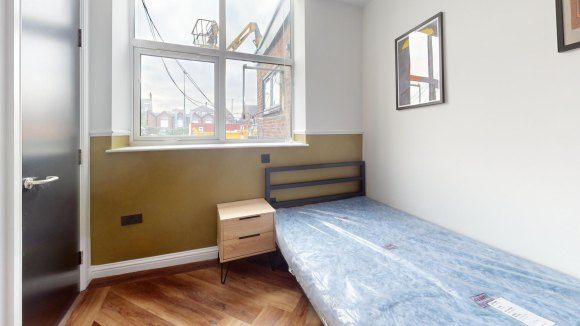 Property photo 2 of 3 8785800.Jpg