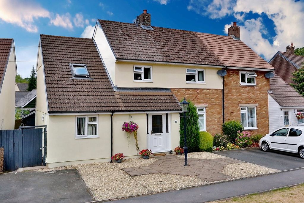 Property photo 1 of 36