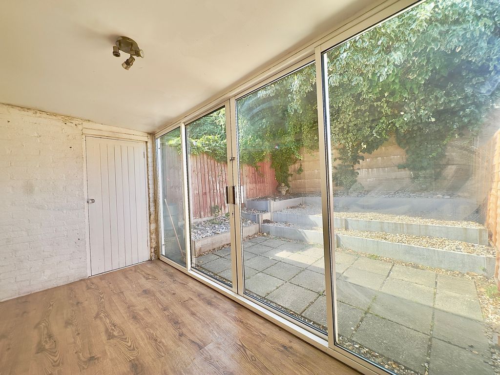 Property photo 2 of 15 Gallery