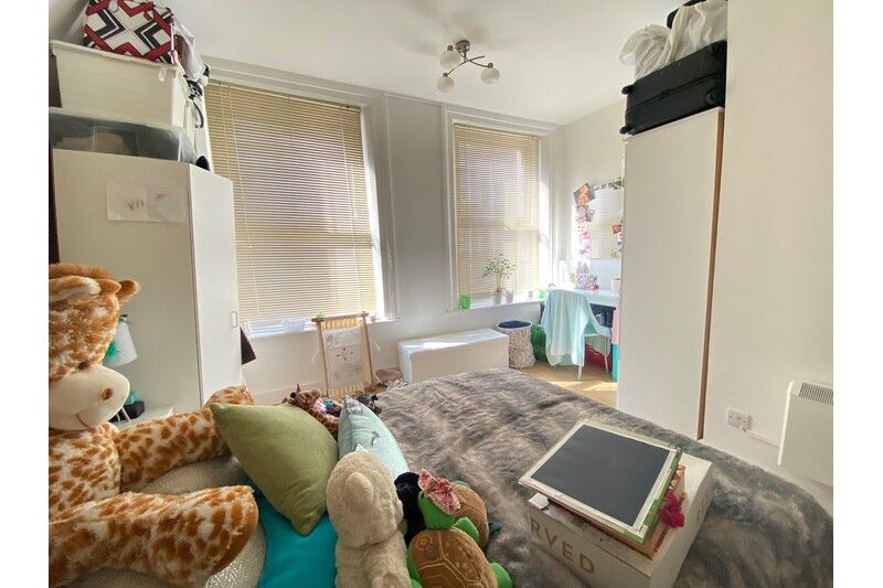 Property photo 3 of 7