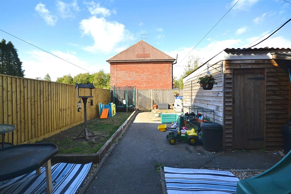 Property photo 3 of 13 12.Png