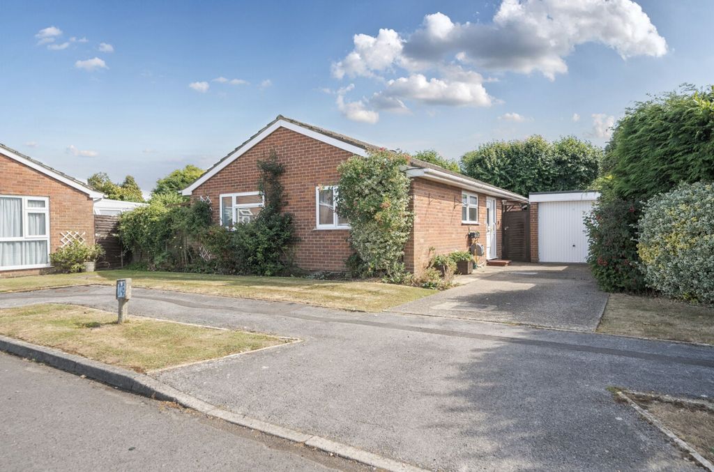 Property photo 1 of 16
