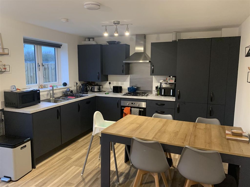 Property photo 2 of 12 Img_8772.Jpeg