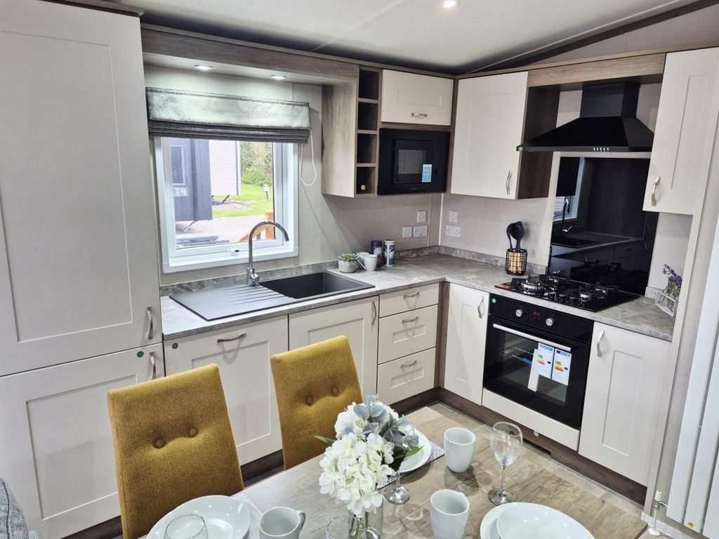 Property photo 3 of 6 76Jgo69Da21Aa9772c.Jpg