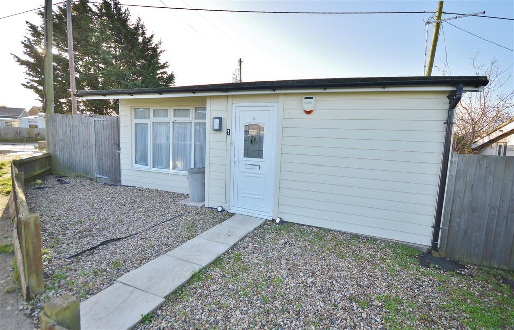 Property photo 1 of 16 Outside Front