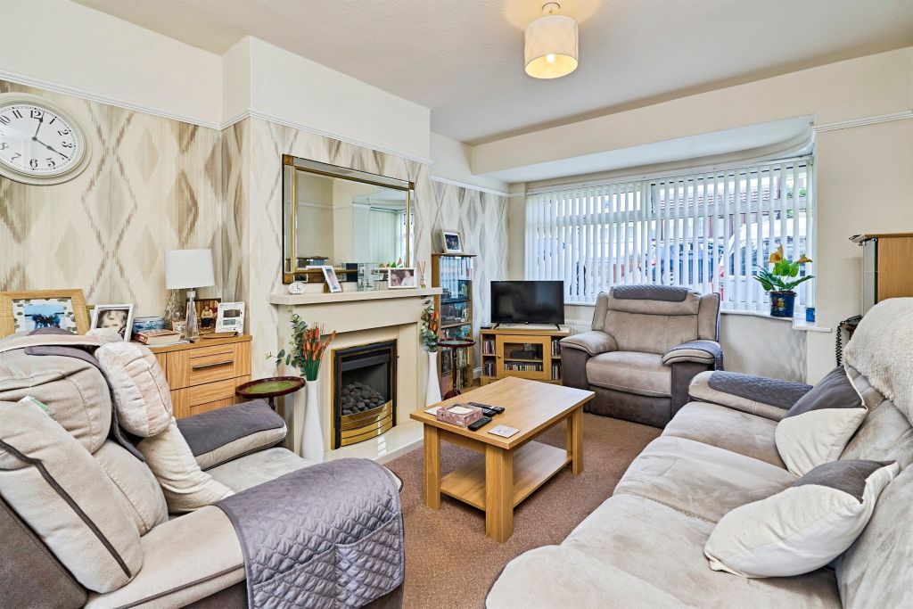 Property photo 2 of 19