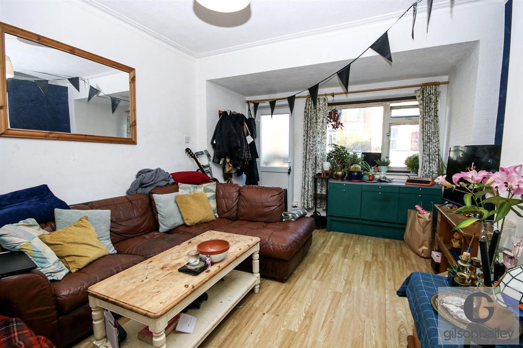 Property photo 2 of 12 11-Img_9894.Jpg