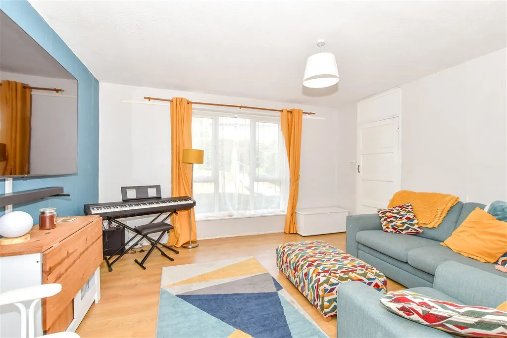 Ledbury Road, Portsmouth, Hampshire PO6 - View 6