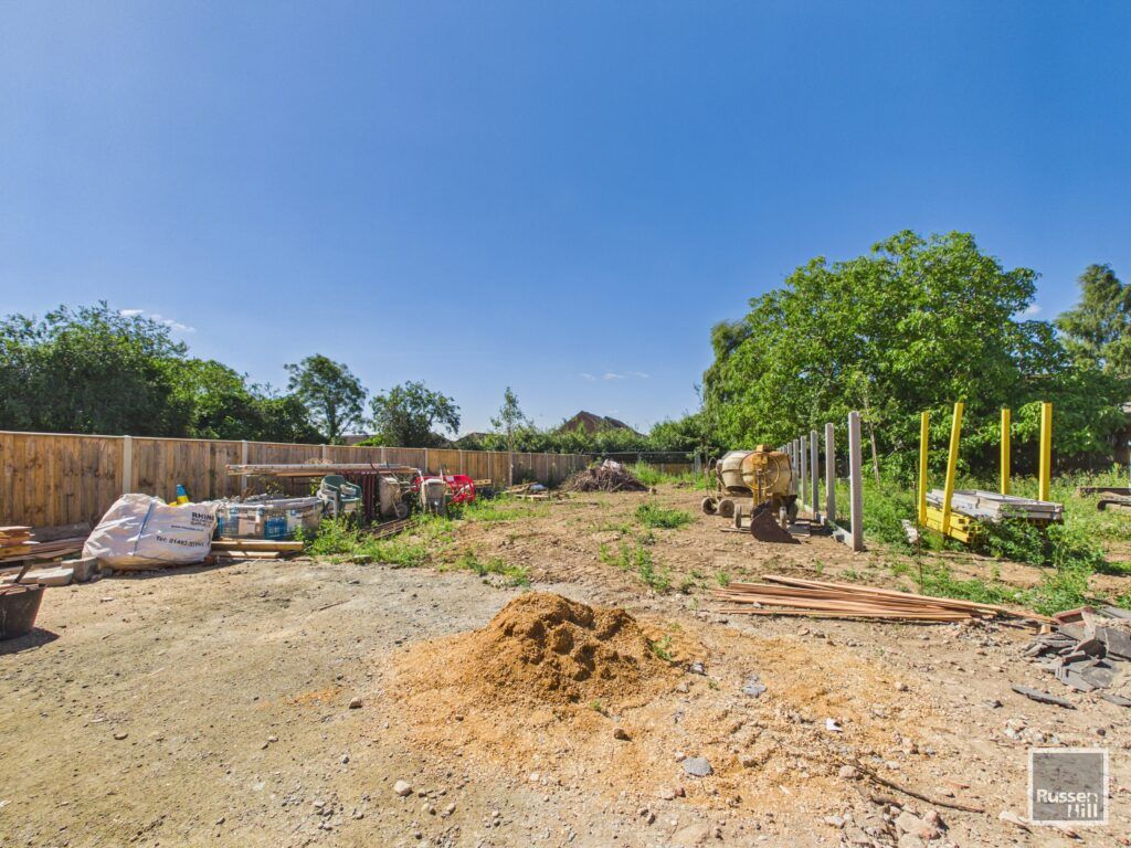 Property photo 2 of 11