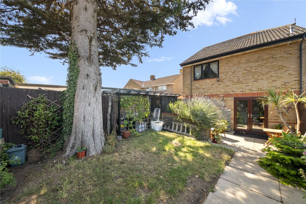 Property photo 1 of 21 Picture No. 17