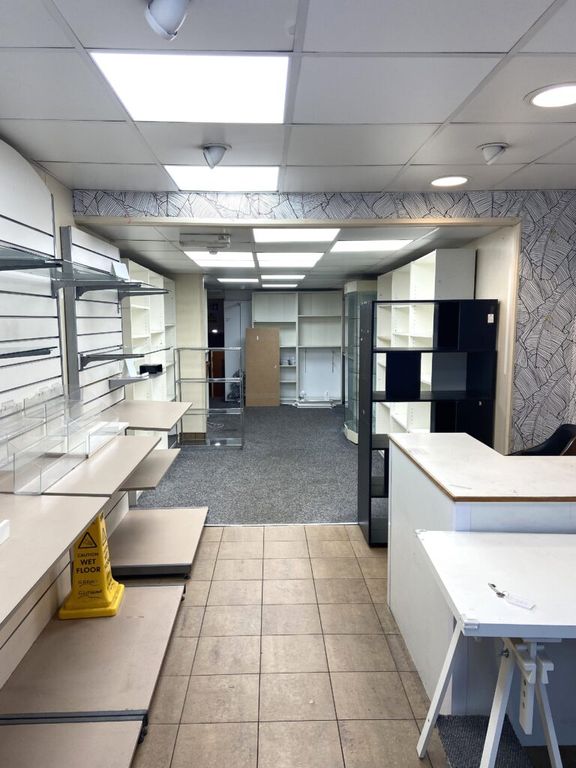 Property photo 2 of 3