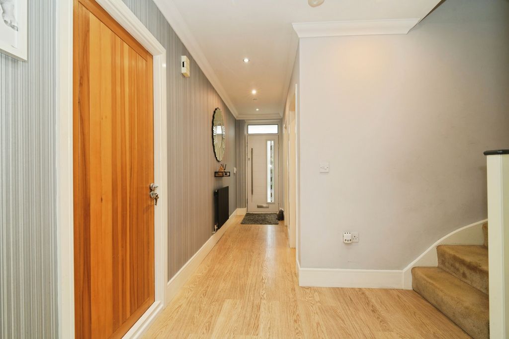 Additional image 7 of 5 bed detached house for saleDrywood Avenue, Manchester M28