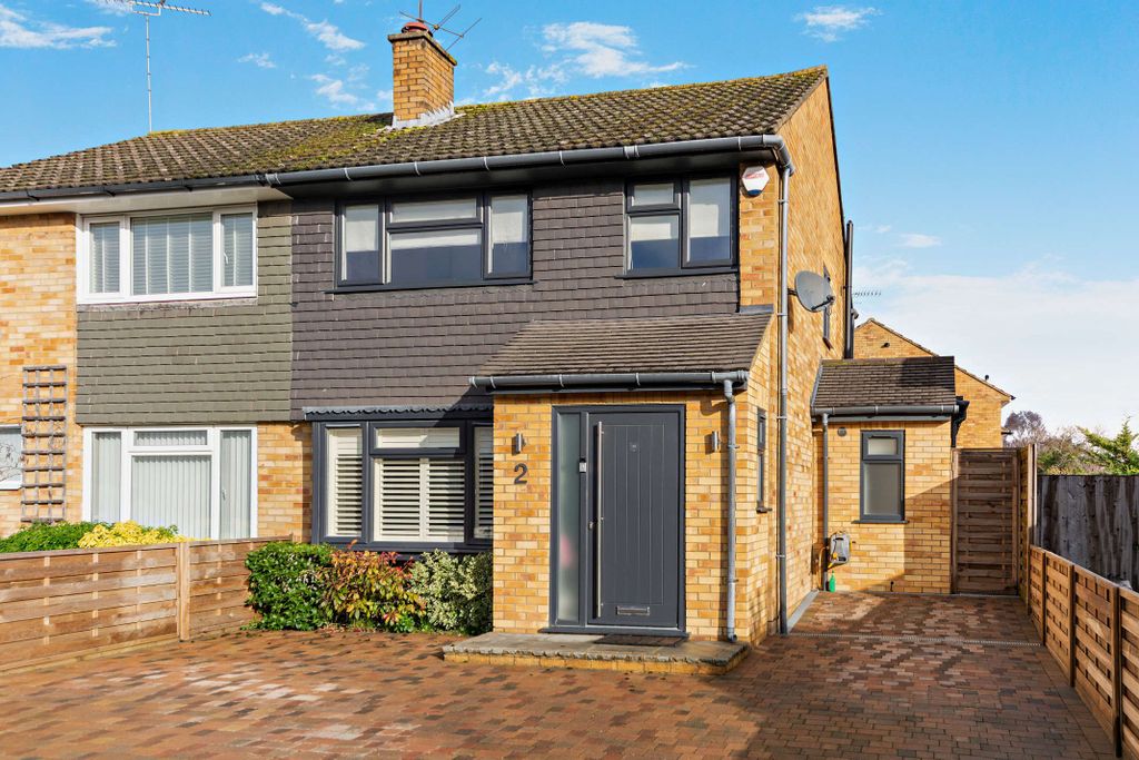 Property photo 1 of 18