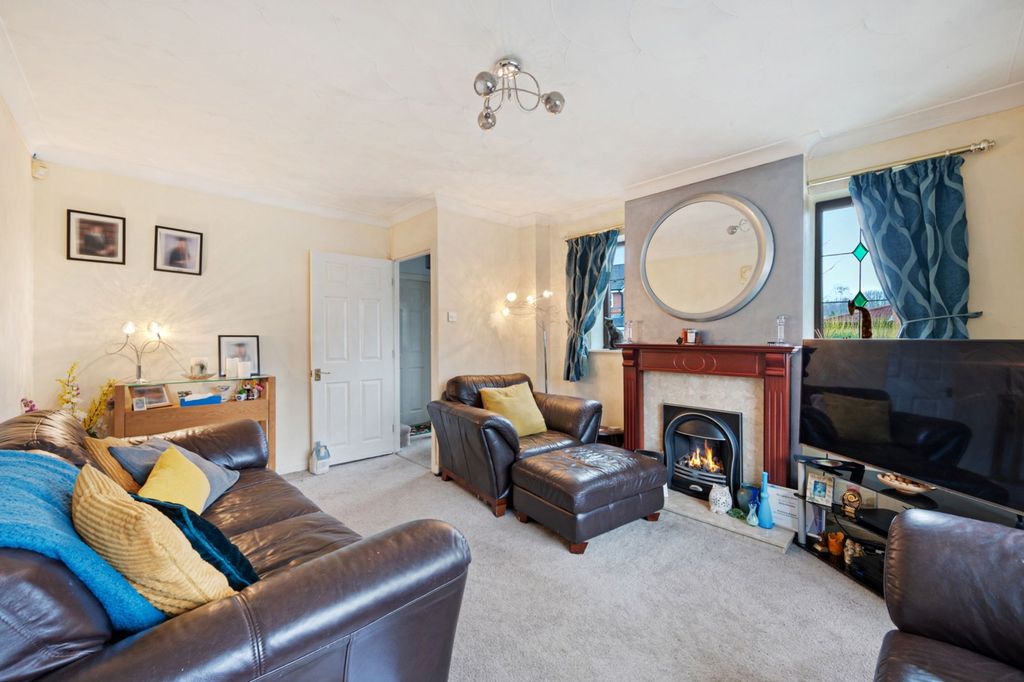 Property photo 3 of 25 Picture No. 27