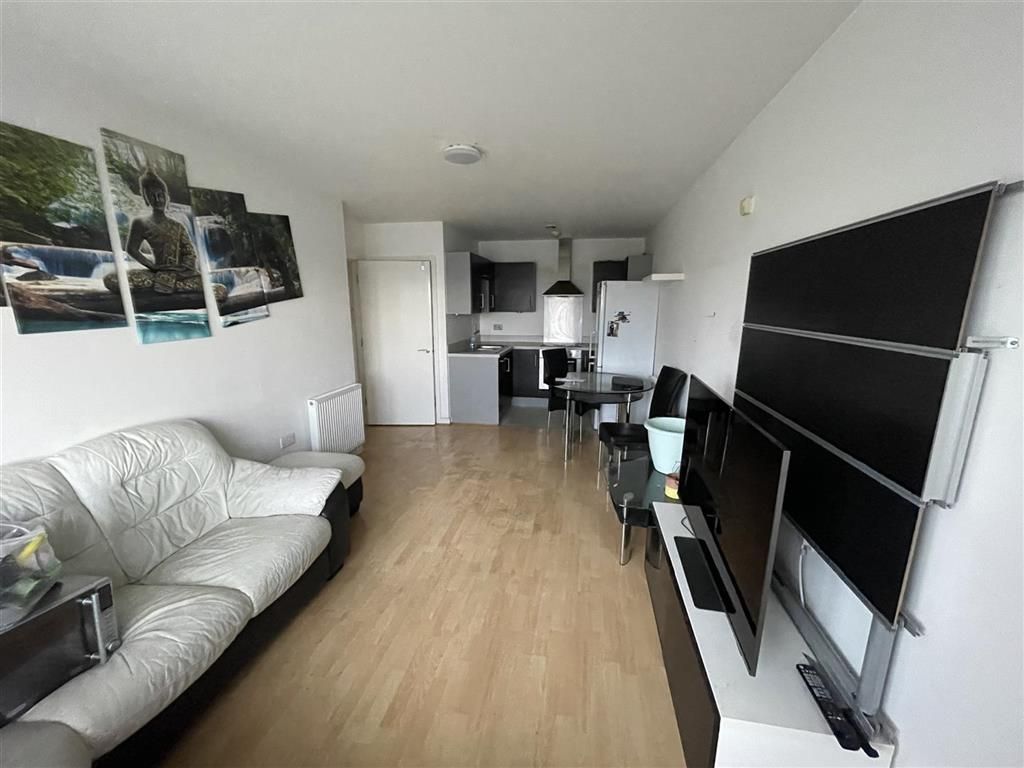 Property photo 2 of 5