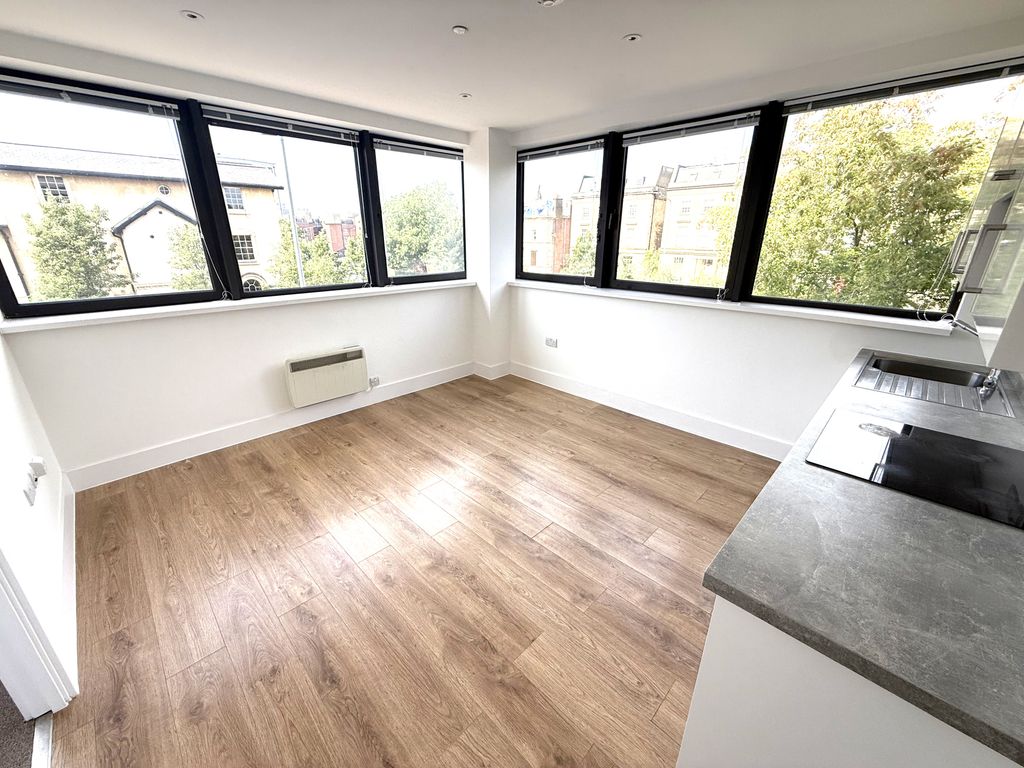 Property photo 2 of 10 Img_9632