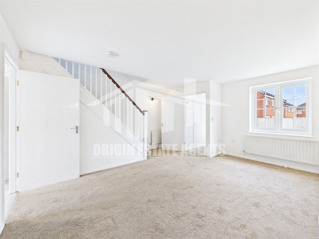 Property photo 2 of 16 Picture No. 27