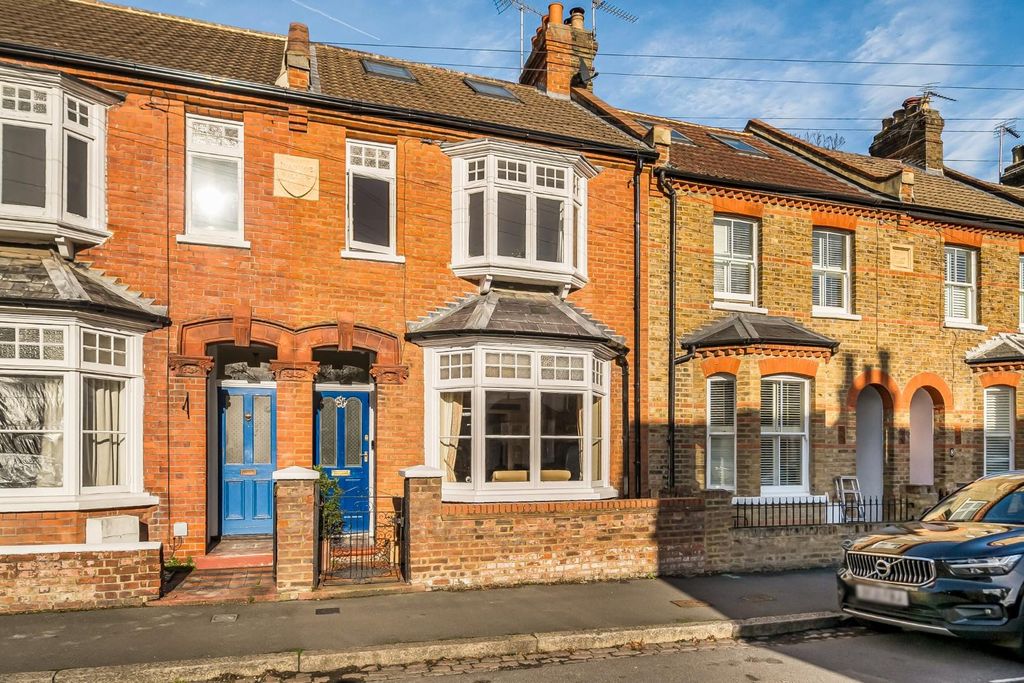 Property photo 1 of 19