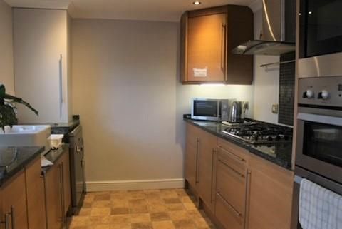 Property photo 3 of 7 Kitchen.Jpg