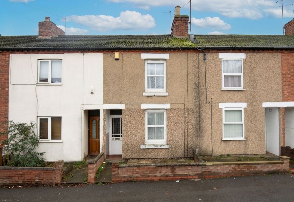 Property photo 1 of 11