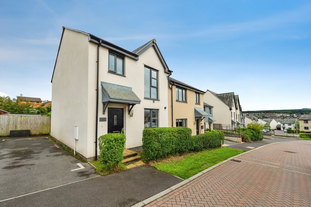 Property photo 1 of 21 Pbox-Img.Jpg