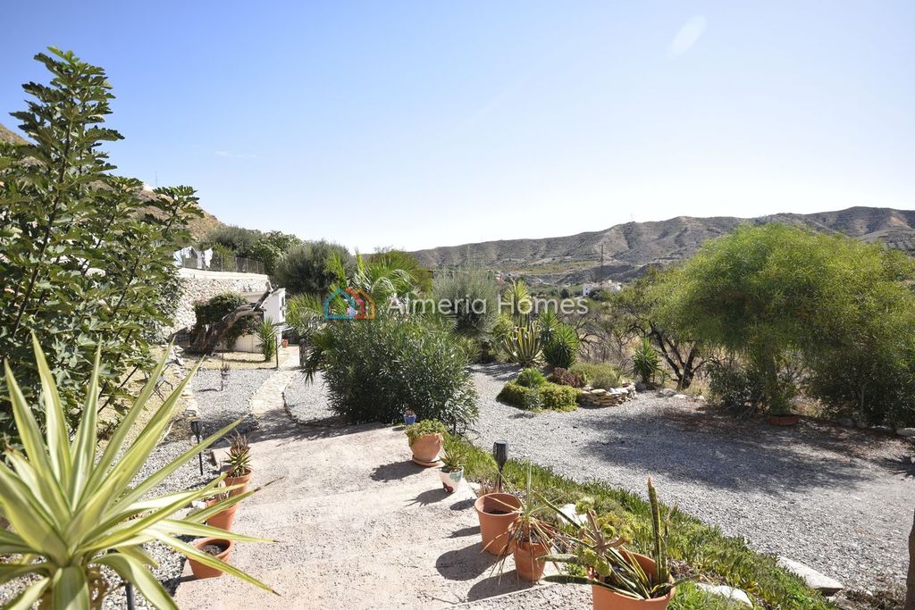 Property photo 3 of 30