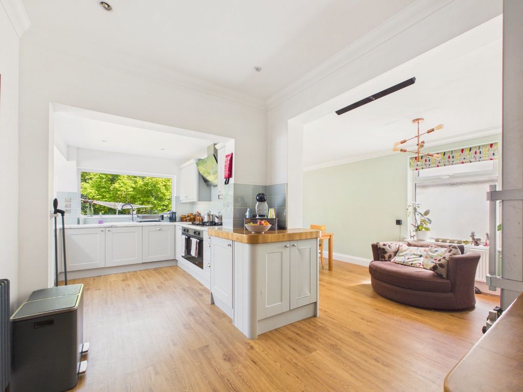 Property photo 3 of 24 5179726
