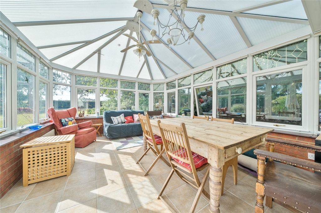 Property photo 3 of 23 Picture No. 23