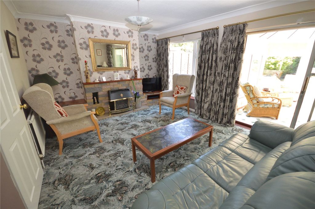 Property photo 2 of 16 Picture No. 10