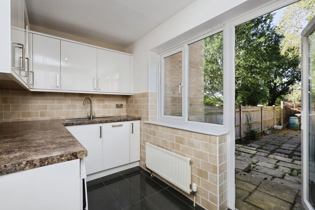 Property photo 2 of 17 Pbox-Img.Jpg