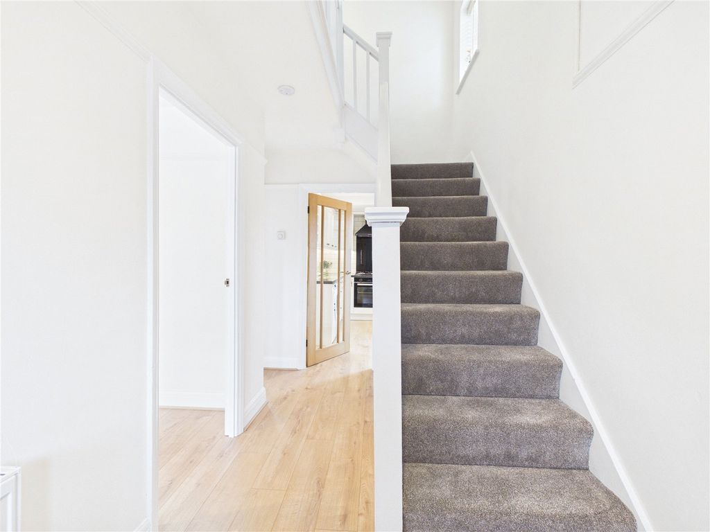 Property photo 2 of 16 Picture No. 04