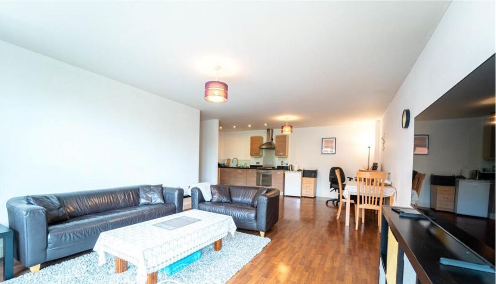 Property photo 2 of 9 Image