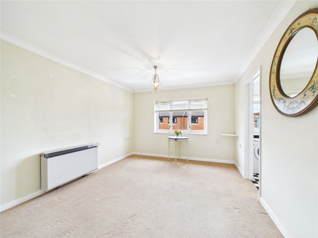 Property photo 3 of 11 Picture No. 08