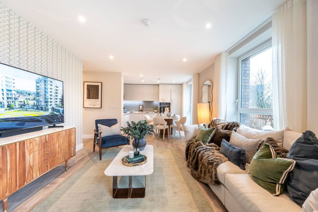 Property photo 3 of 30