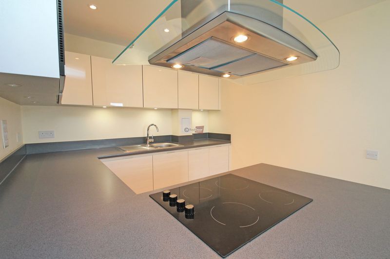 Property photo 3 of 8 Kitchen(Diner Aspect)