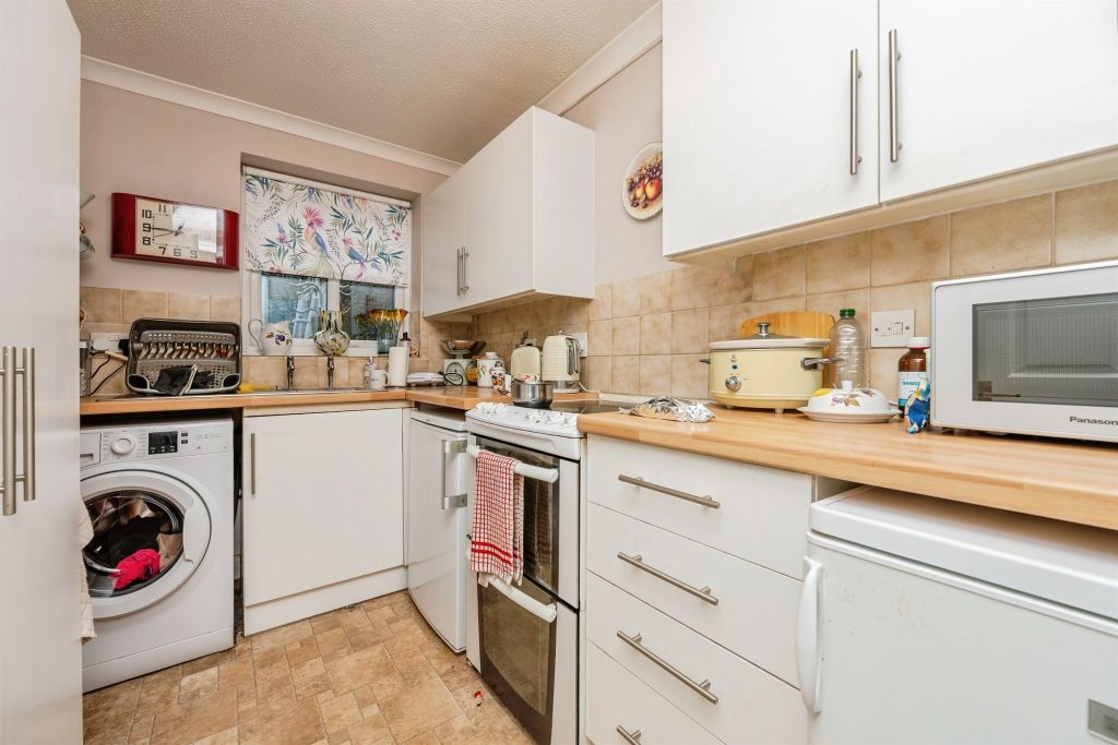 Property photo 3 of 19