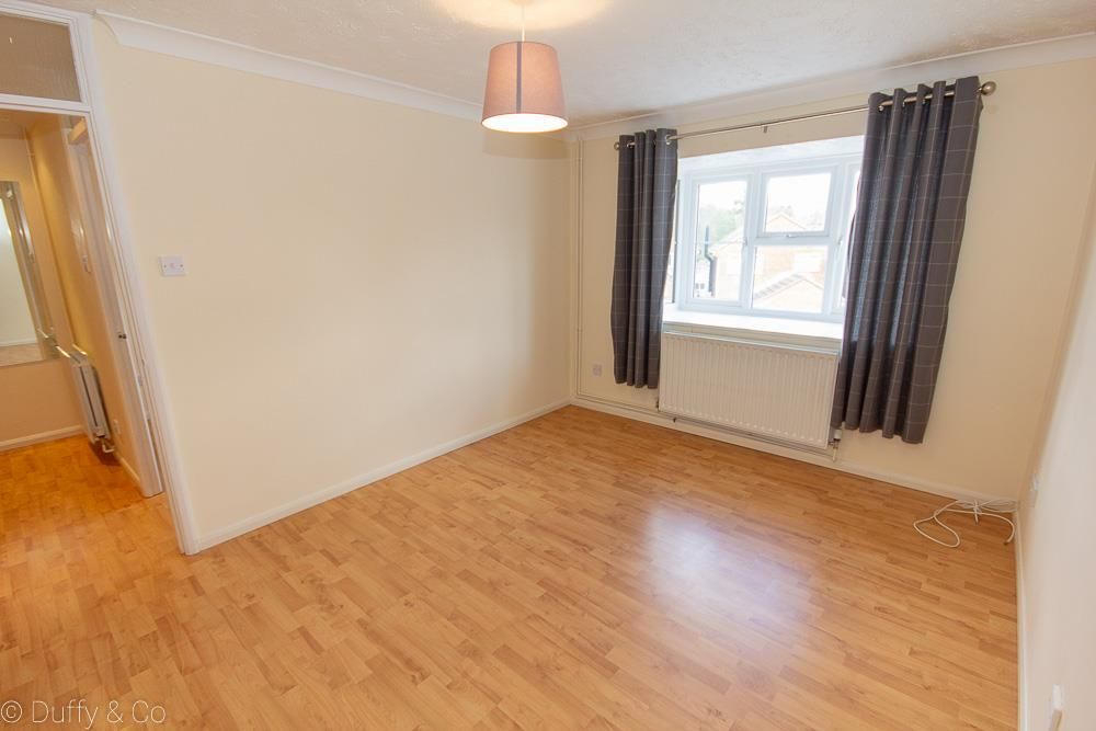 Property photo 1 of 6 2 Walnut Park.Jpg