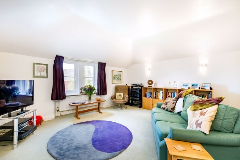 Property photo 2 of 14 Sitting Room