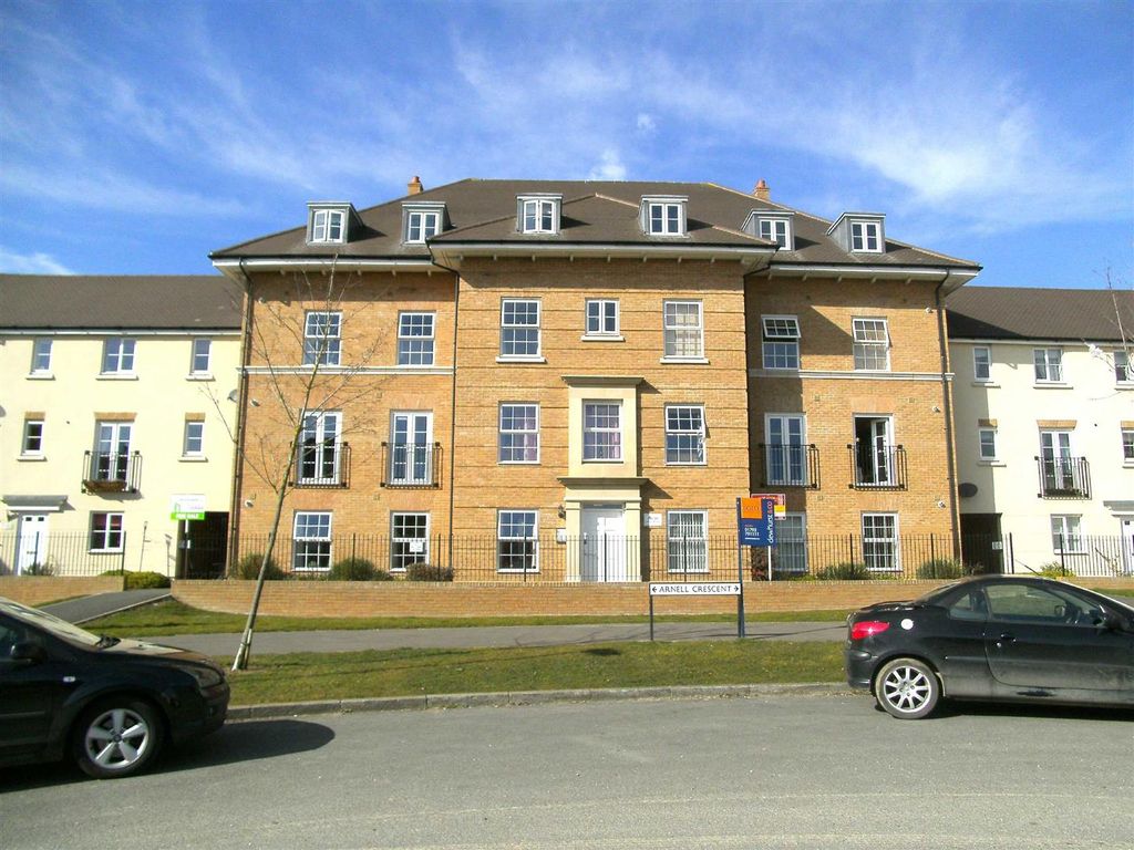Property photo 1 of 1