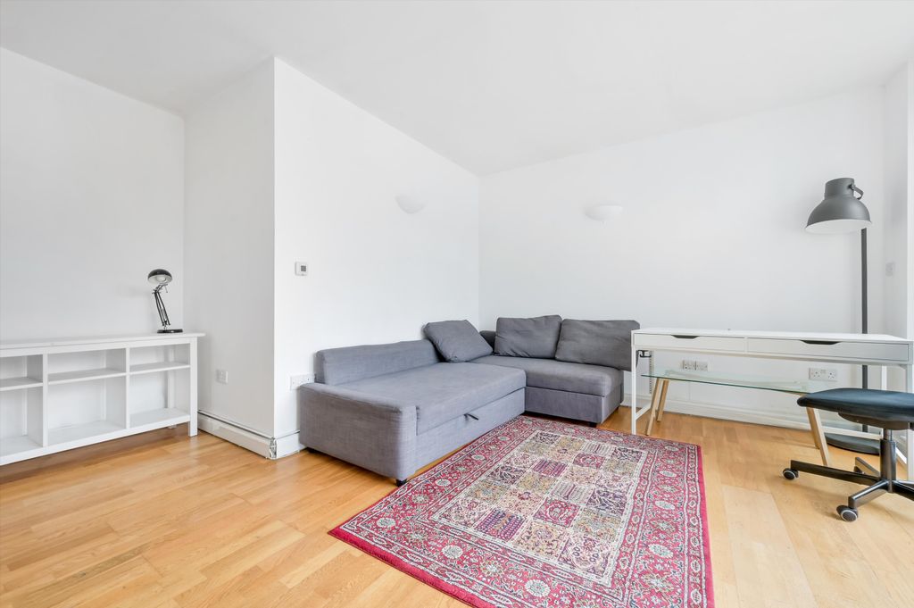 Property photo 1 of 16 Image