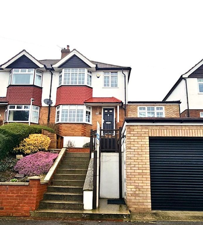 Property photo 2 of 30