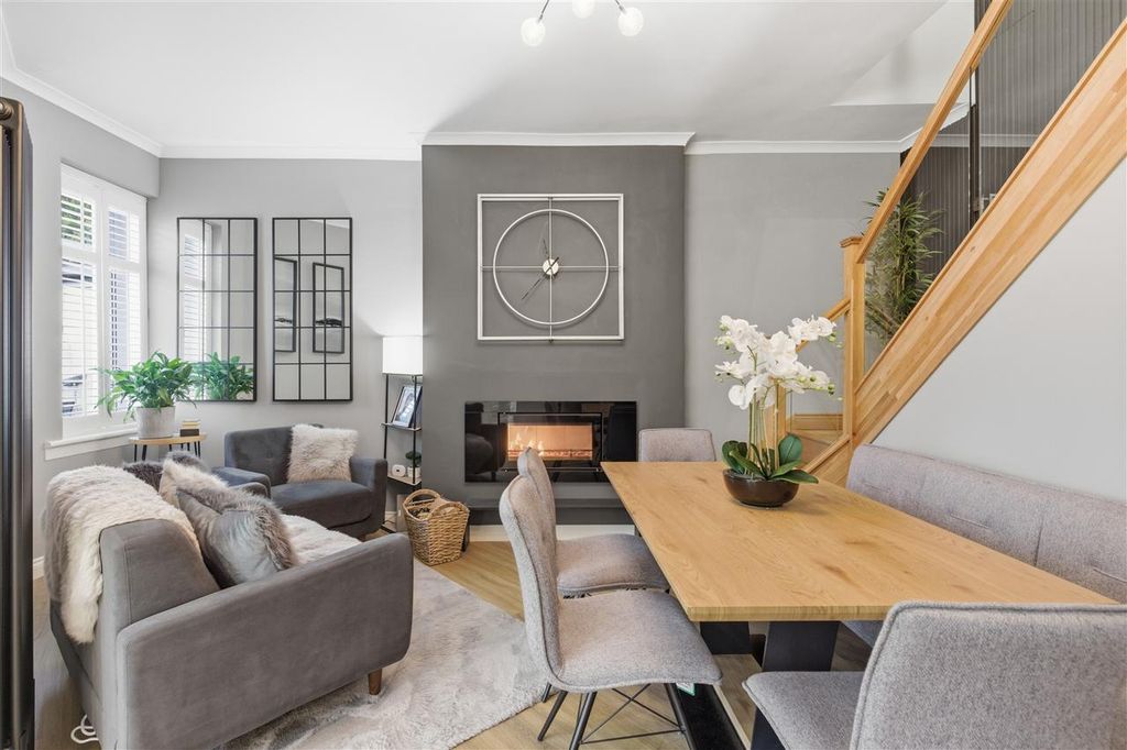 Property photo 3 of 30