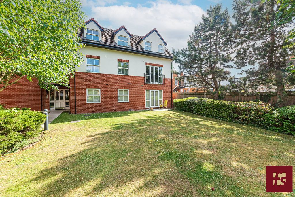 Property photo 1 of 13