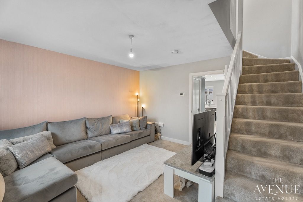 Property photo 2 of 35 4279094